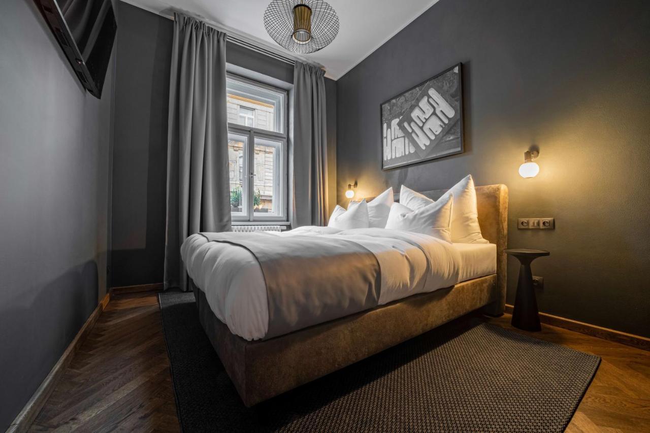 The Viaduct - Suites & More ปราก ภายนอก รูปภาพ