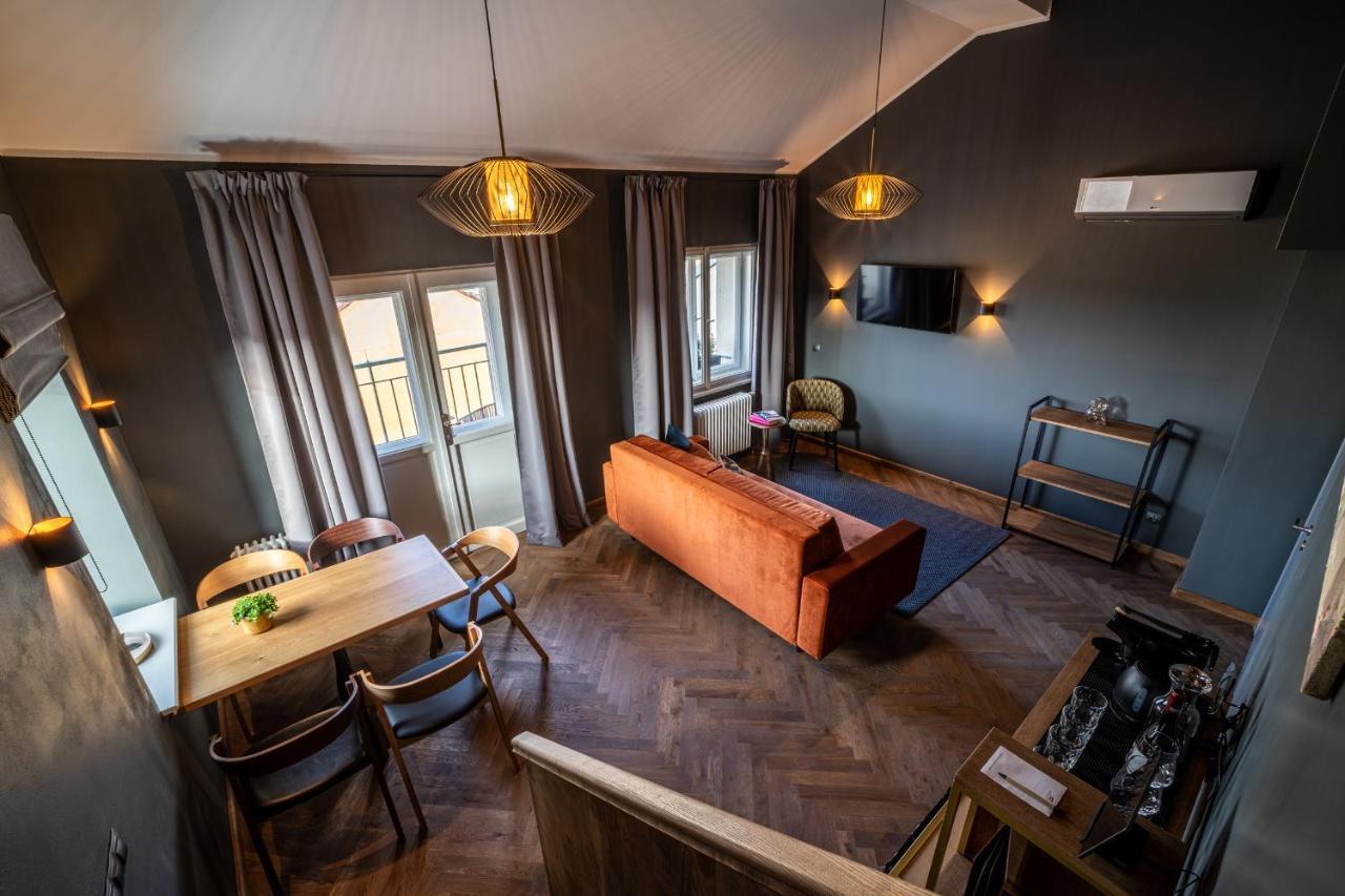 The Viaduct - Suites & More ปราก ภายนอก รูปภาพ